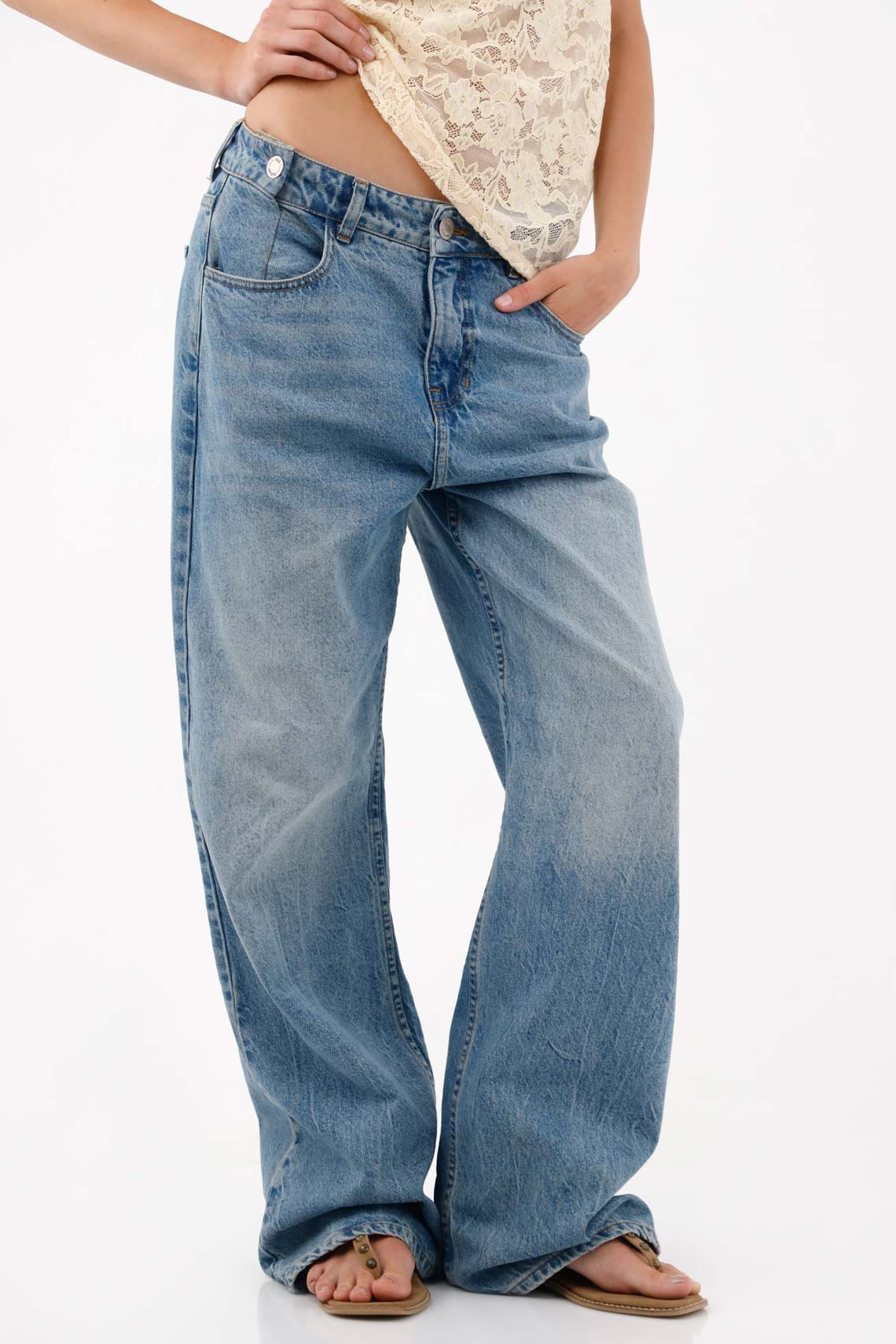 Jeans wide leg con bajo extra largo en denin para mujer
