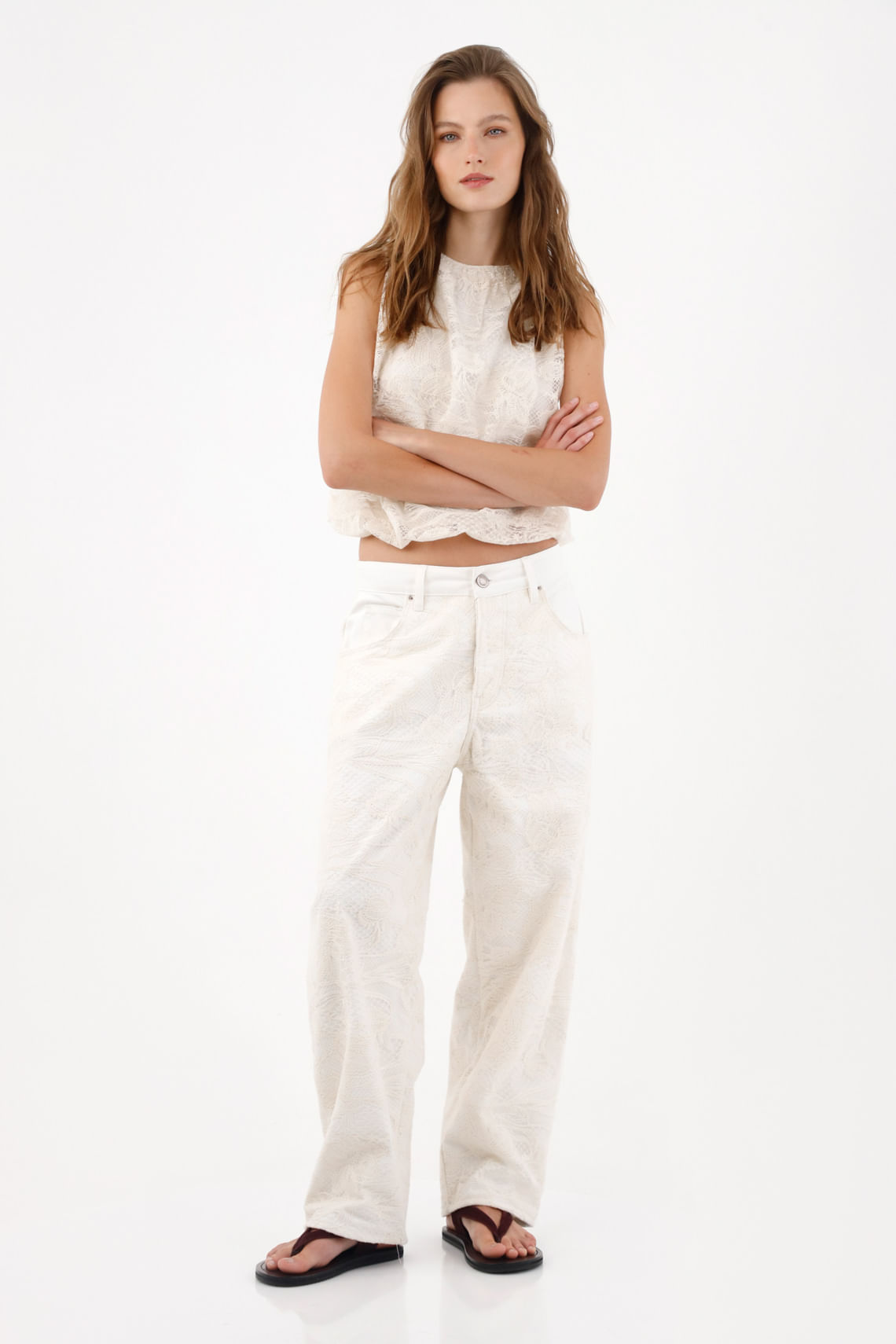 Pantalón wide leg con textura en relieve en algodón marfil para mujer