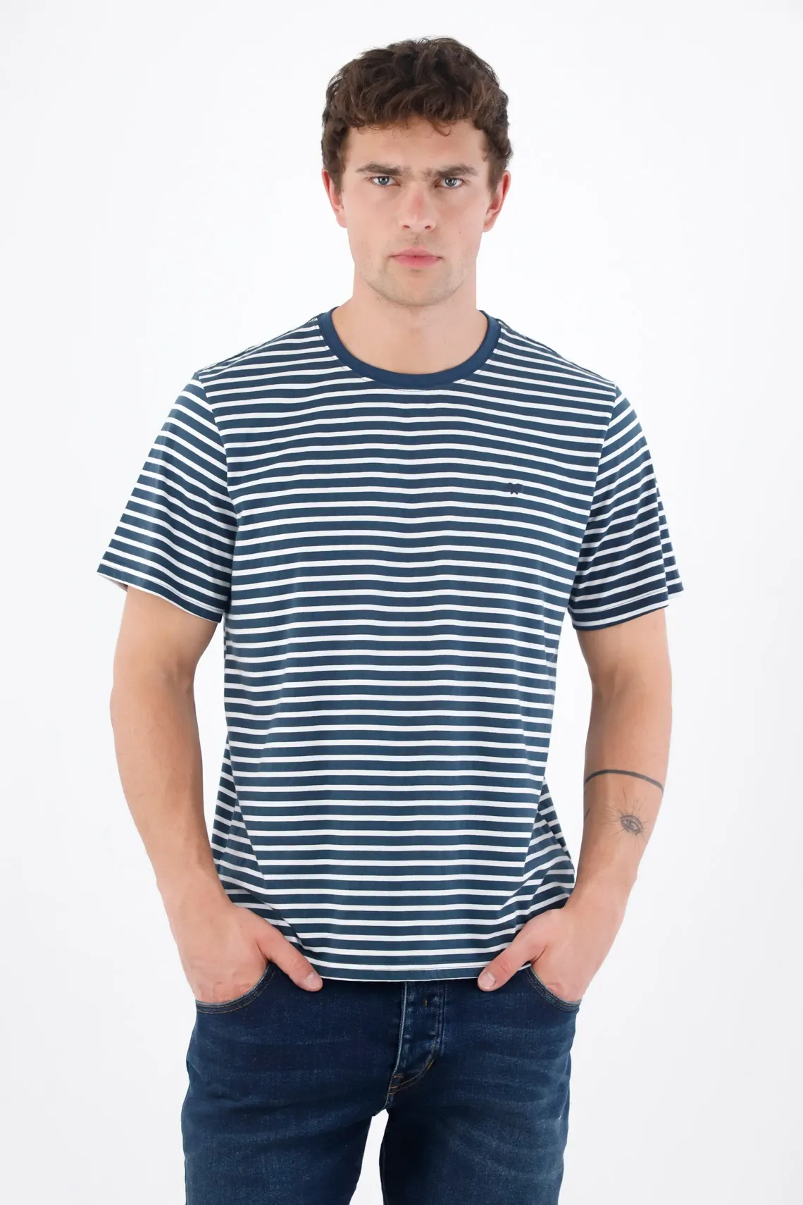 Camiseta corte recto con rayas marineras en algodón azul marino para hombre